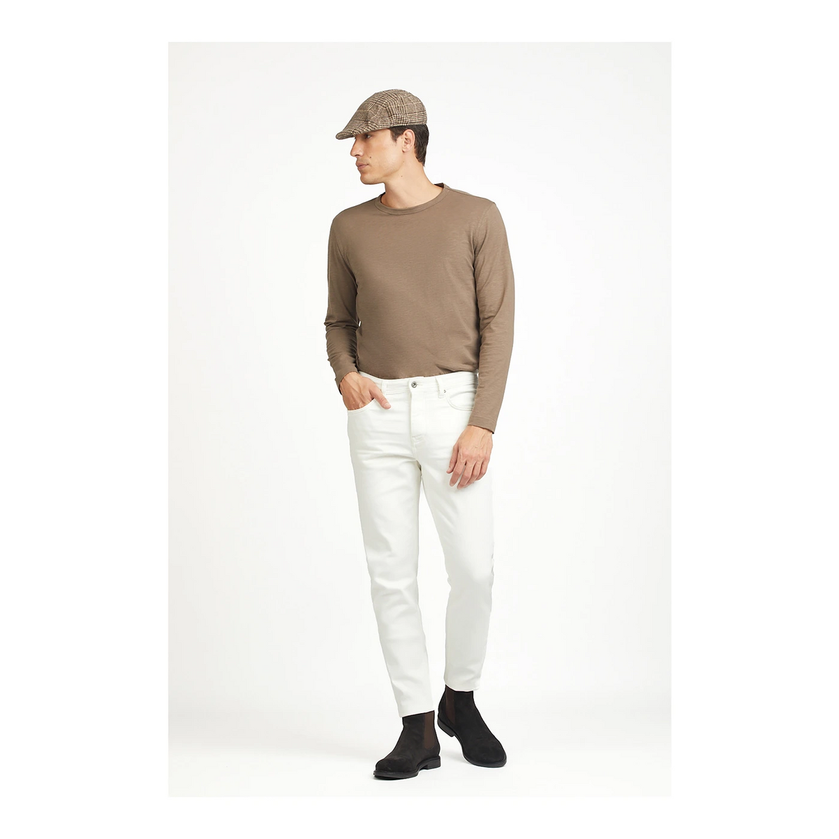 White Slim Fit 5 Pocket Jeans | Montivo Pakistan
