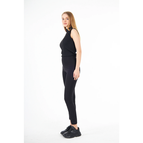 Black Dotted Cotton Jersey Leggings | Montivo Pakistan