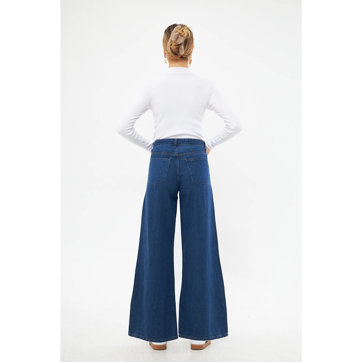 Mid Blue Puddle Wide Leg Jeans | Montivo Pakistan