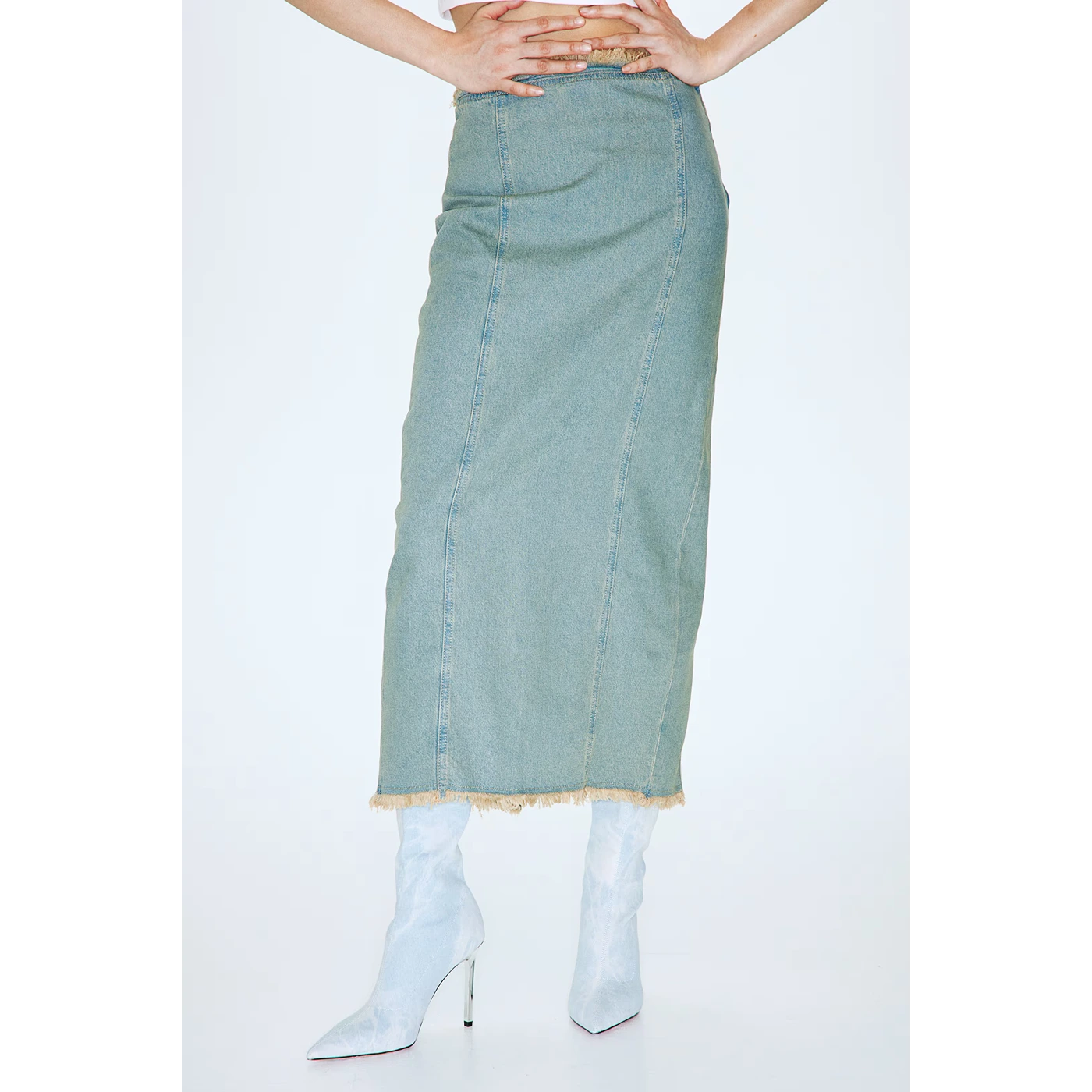 Vintage Blue Raw Edge Denim Skirt | Montivo Pakistan