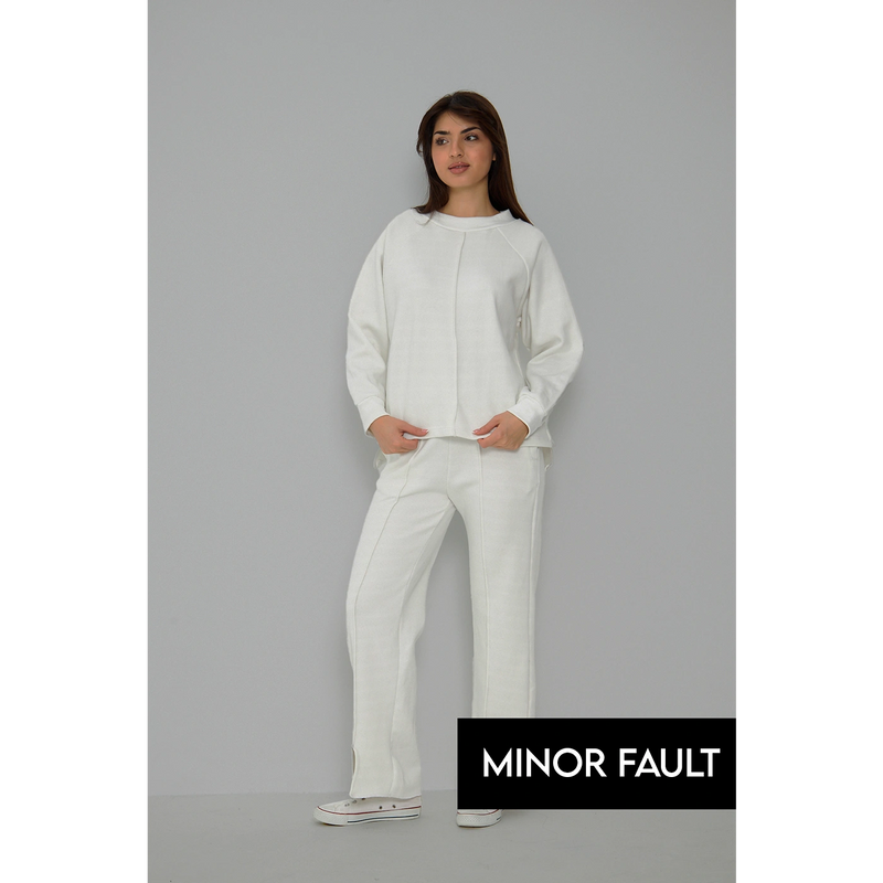 (Minor Fault) White Matching Set | Montivo Pakistan