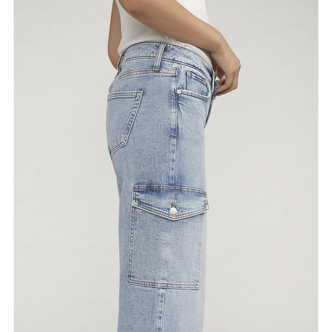 Light Blue Mid Rise Wide Leg Cargo Jeans | Montivo Pakistan