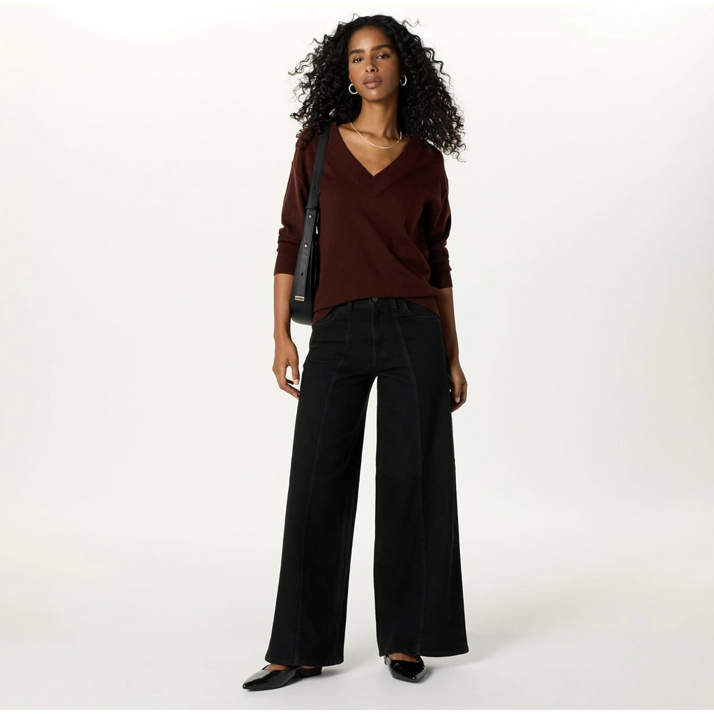 Black Relaxed Wide Leg Jeans | Montivo Pakistan