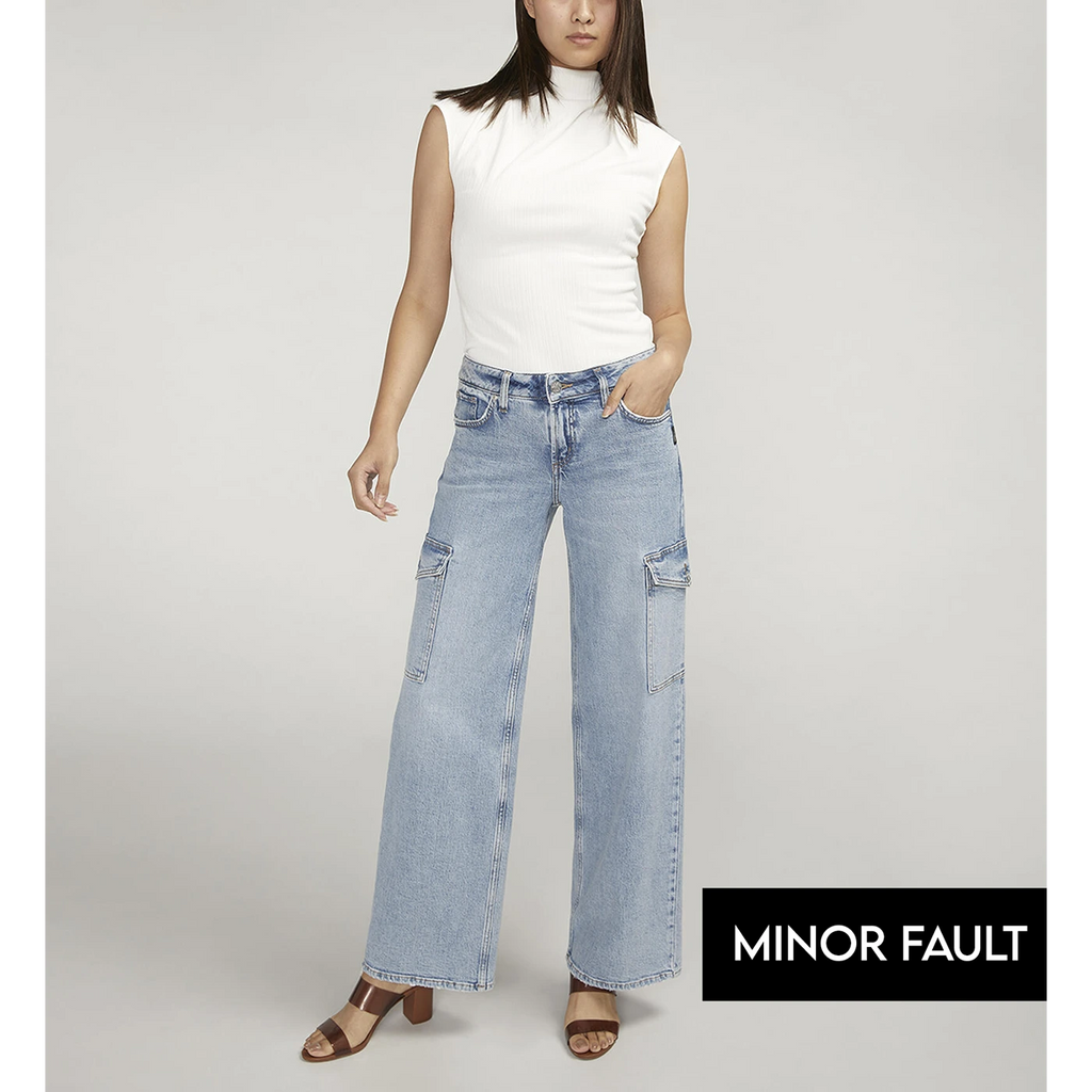 (Minor Fault) Light Blue Mid Rise Wide Leg Cargo Jeans | Montivo Pakistan