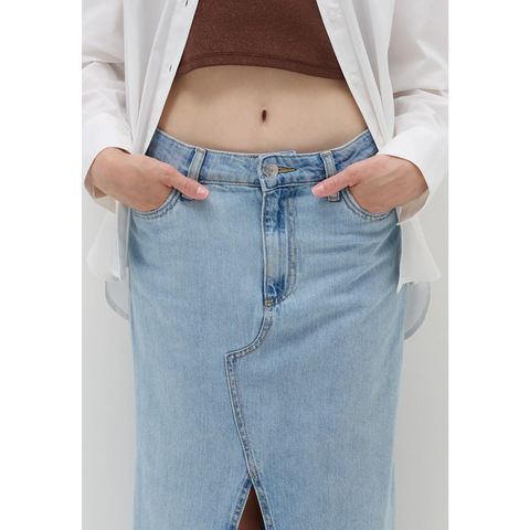Light Wash Front Slit Denim Skirt | Montivo Pakistan