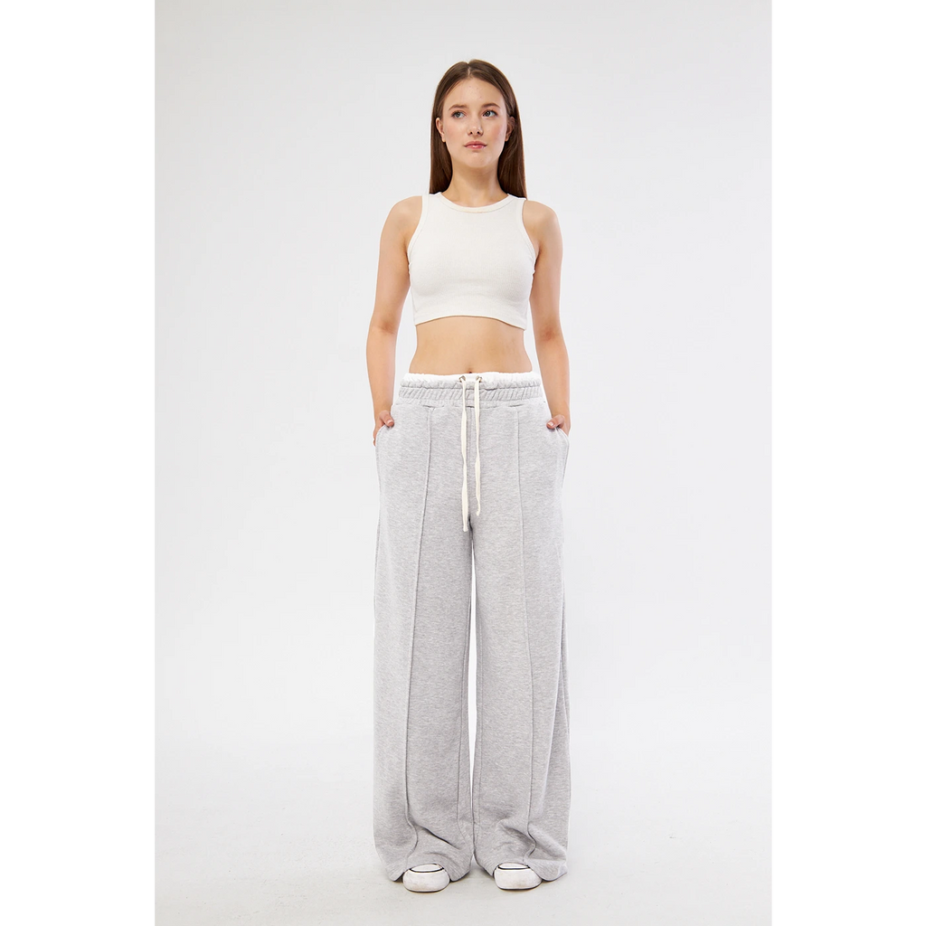 Grey Boxer Belt Wide Leg Trousers | Montivo Pakistan