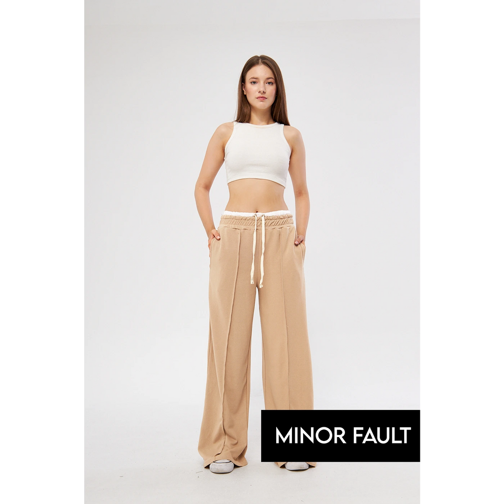 (Minor Fault) Khaki Boxer Belt Wide Leg Trousers | Montivo Pakistan