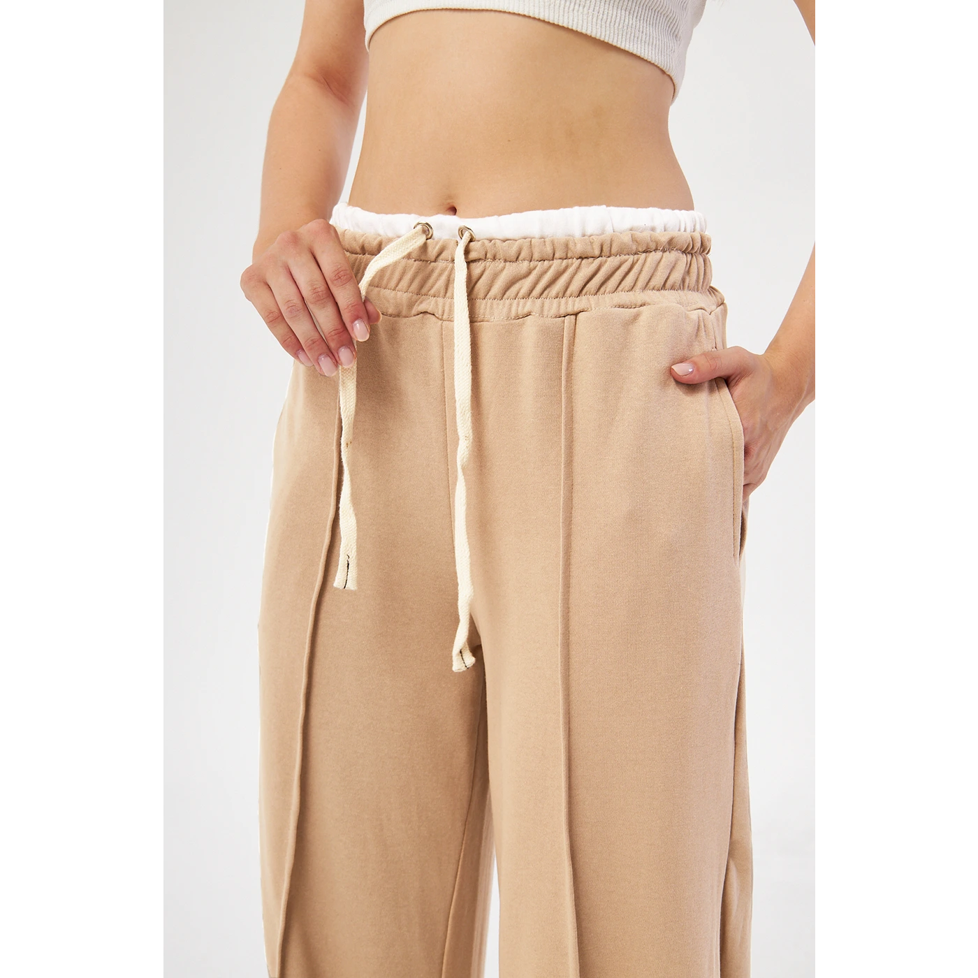 Khaki Boxer Belt Wide Leg Trousers | Montivo Pakistan