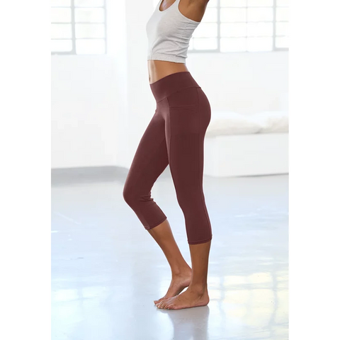 Burgundy Jersey Sports Capri Leggings | Montivo Pakistan