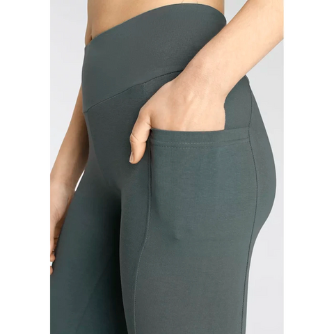 Green Jersey Sports Capri Leggings | Montivo Pakistan