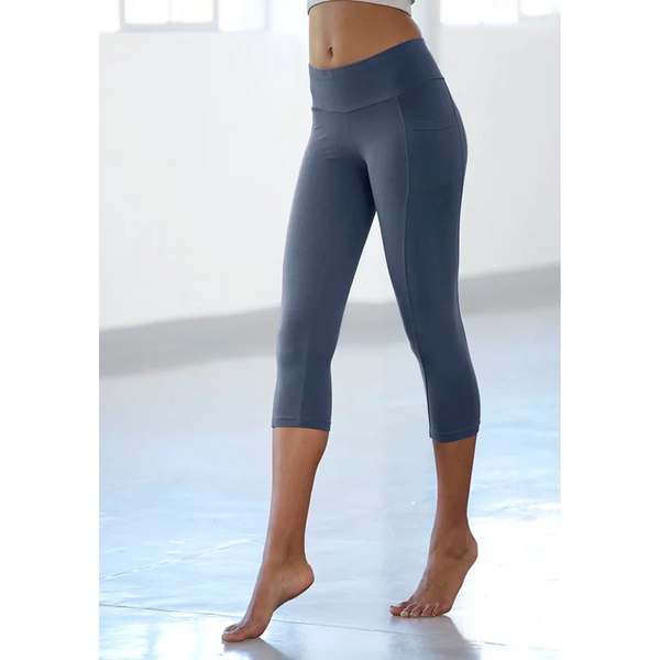 Blue Jersey Sports Capri Leggings | Montivo Pakistan