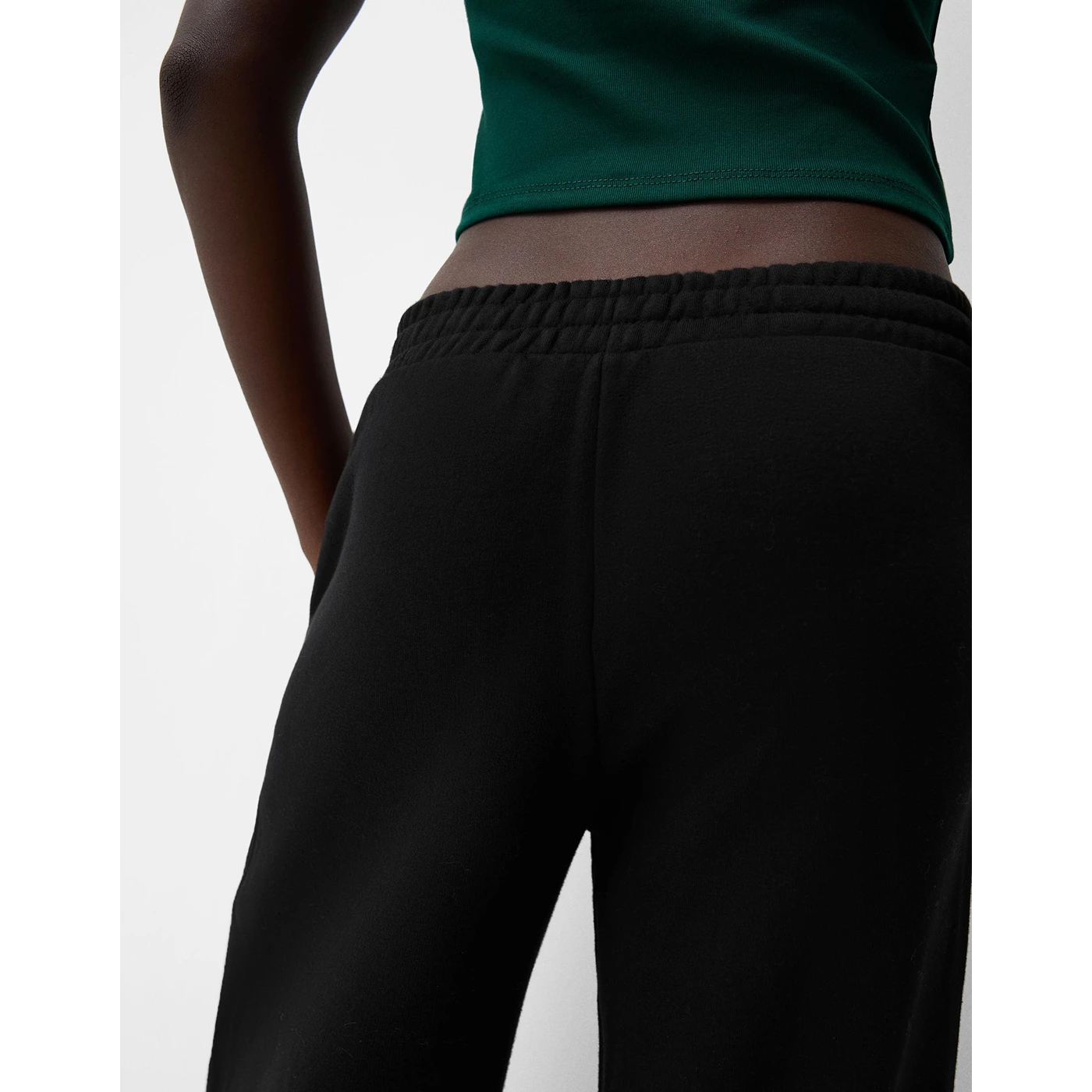 Black Front Seam Wide Leg Trousers | Montivo Pakistan