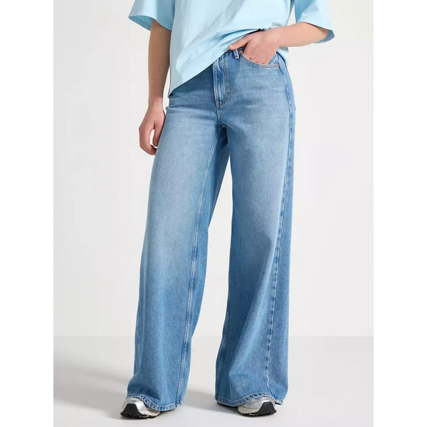 Light Blue Extra Wide Leg Jeans | Montivo Pakistan