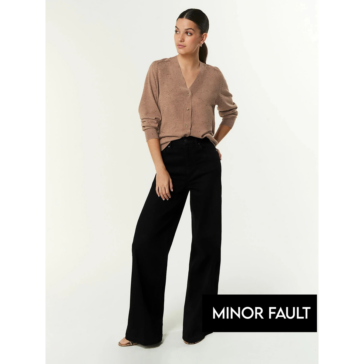 (Minor Fault) Black Extra Wide Leg Jeans | Montivo Pakistan