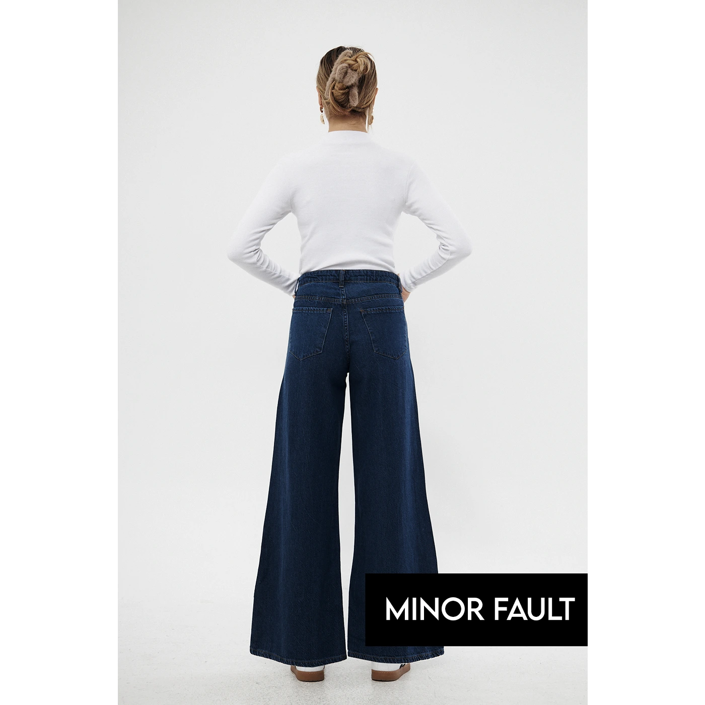 (Minor Fault) Dark Blue Puddle Wide Leg Jeans | Montivo Pakistan