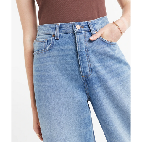 Light Blue Mid Rise Barrel Leg Jeans | Montivo Pakistan