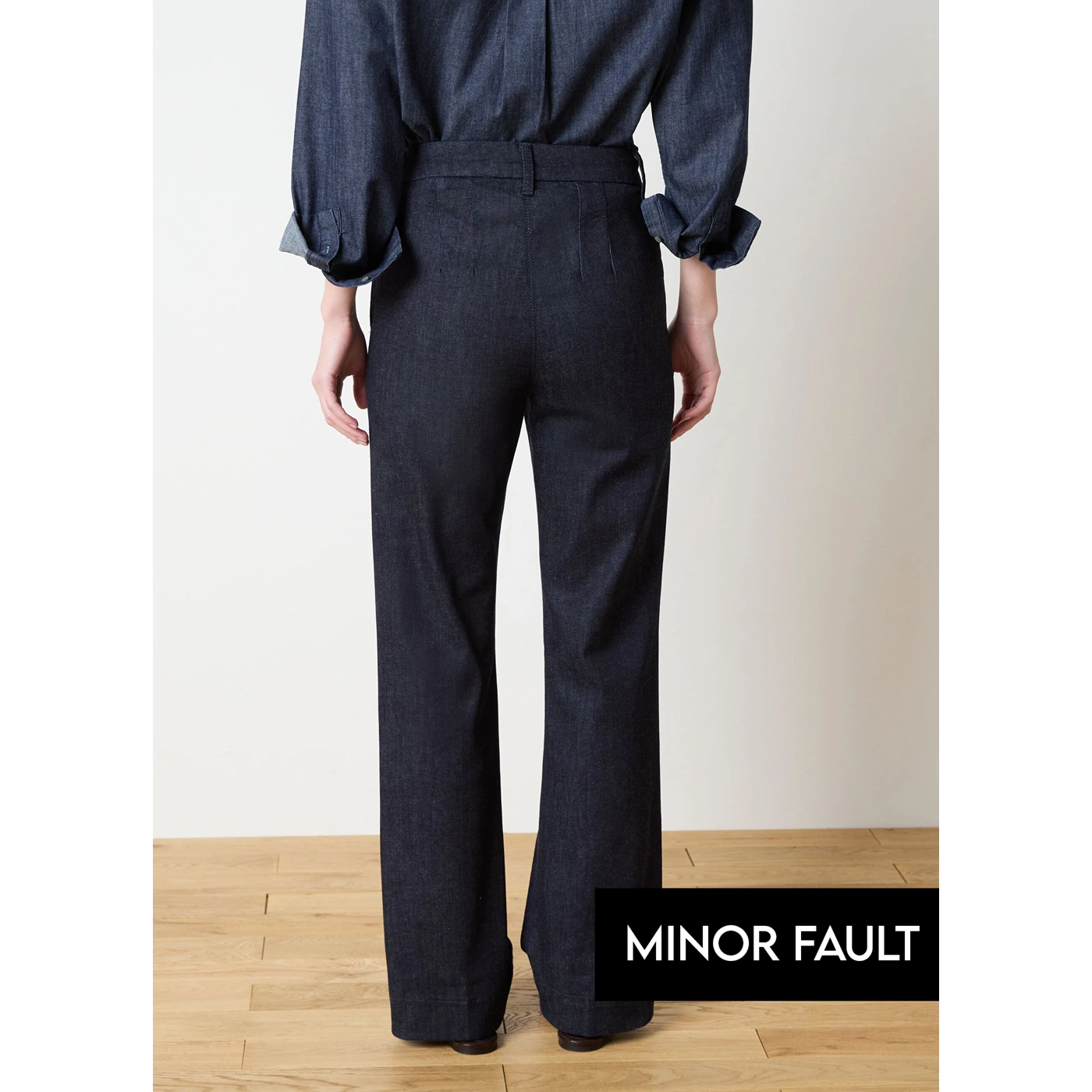 (Minor Fault) Rinse Wash Relaxed Fit Jeans | Montivo Pakistan