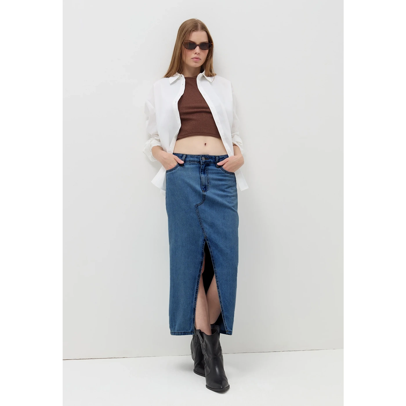 Dark Wash Front Slit Denim Skirt | Montivo Pakistan