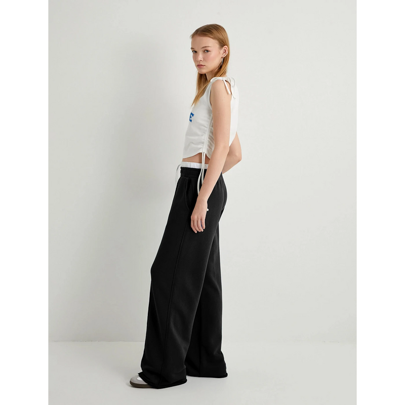 Black Boxer Belt Wide Leg Trousers | Montivo Pakistan