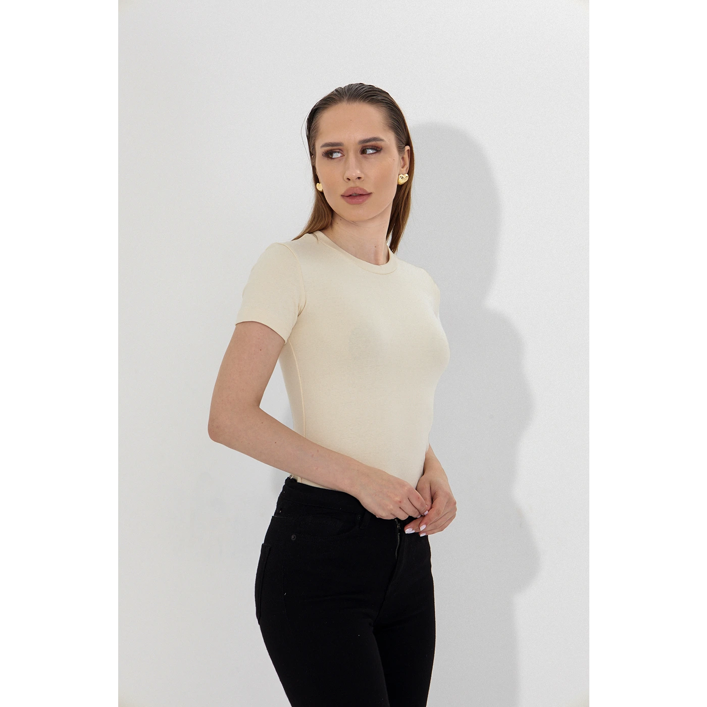 Ecru Ribbed Fitted Tshirt | Montivo Pakistan