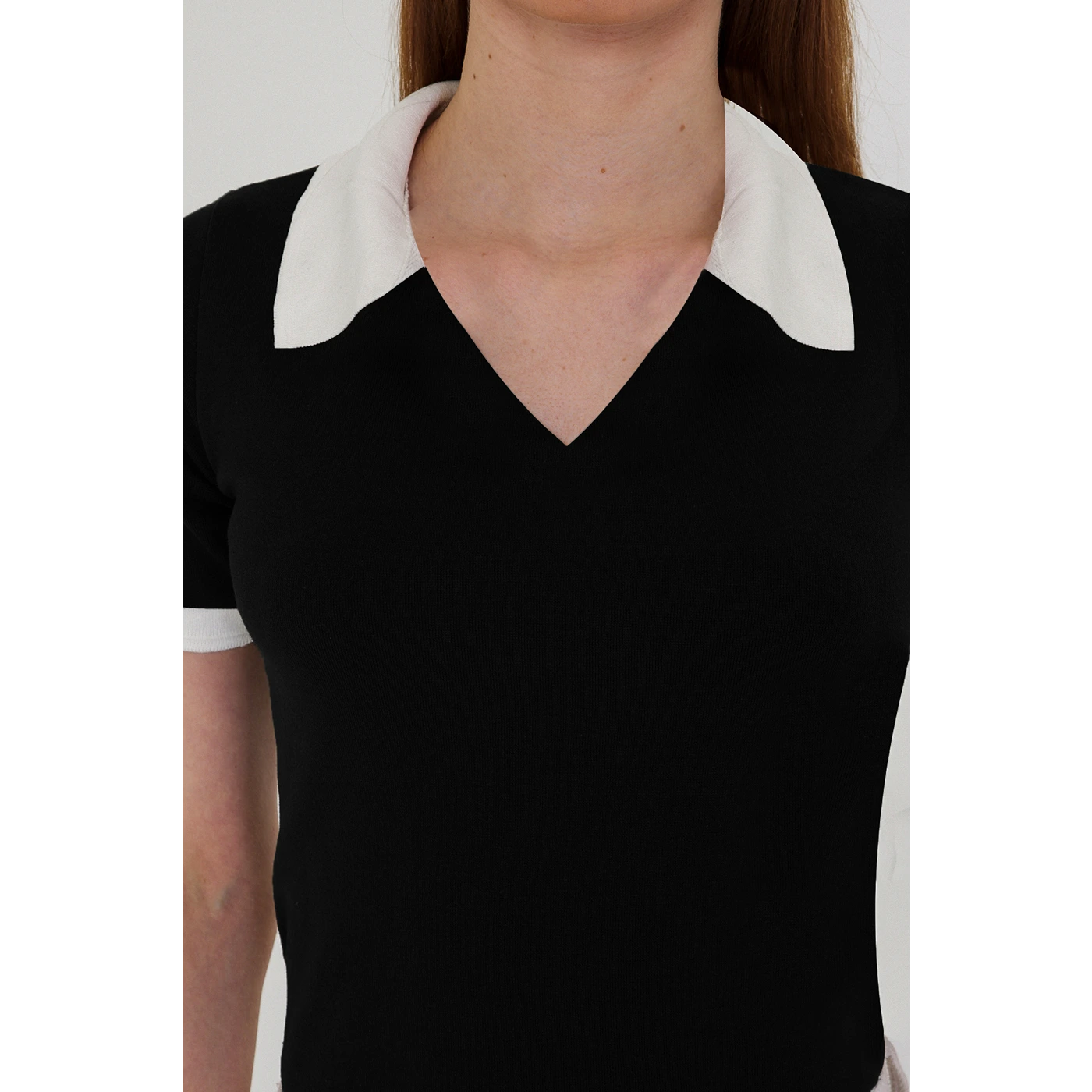 Black V Neck Contrast Polo | Montivo Pakistan