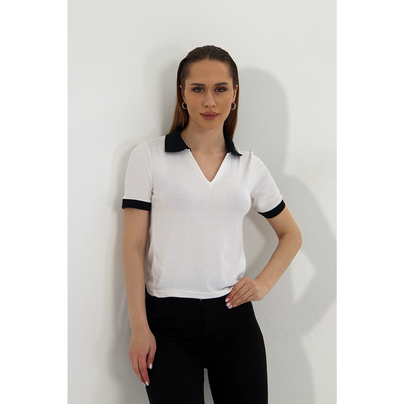 White V Neck Contrast Polo | Montivo Pakistan