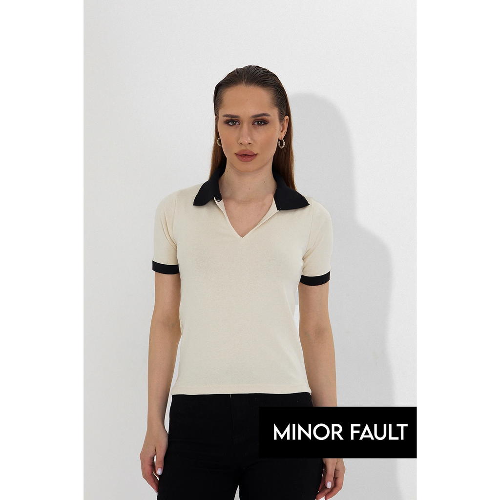 (Minor Fault) Ecru V Neck Contrast Polo | Montivo Pakistan
