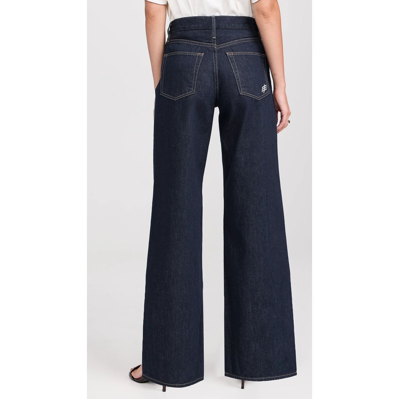 Rinse Wash Baggy Wide Leg Jeans | Montivo Pakistan
