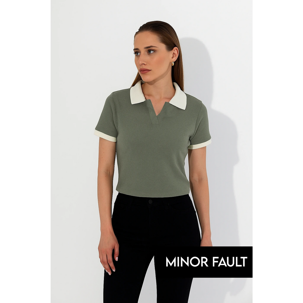 (Minor Fault) Green Waffle Contrast Textured Polo | Montivo Pakistan
