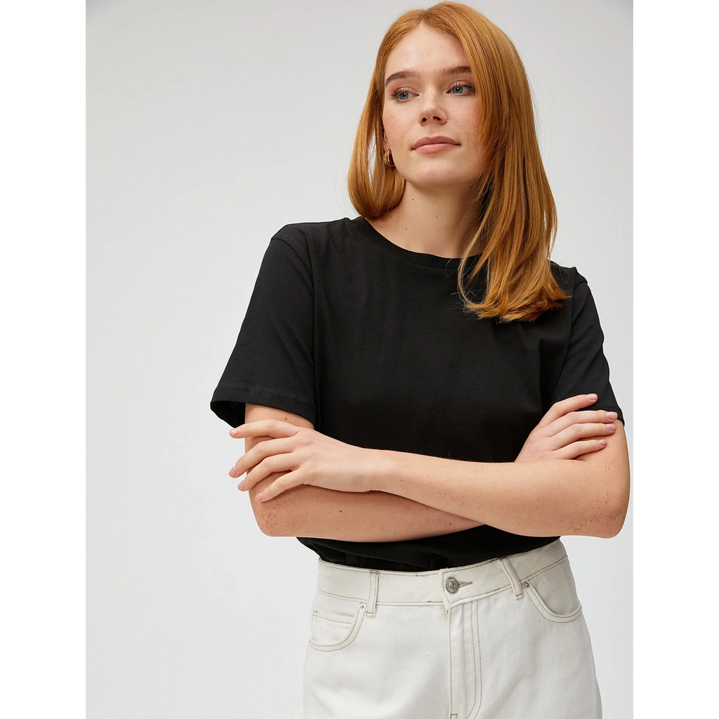 Gear Black Relaxed Fit Tshirt | Montivo Pakistan