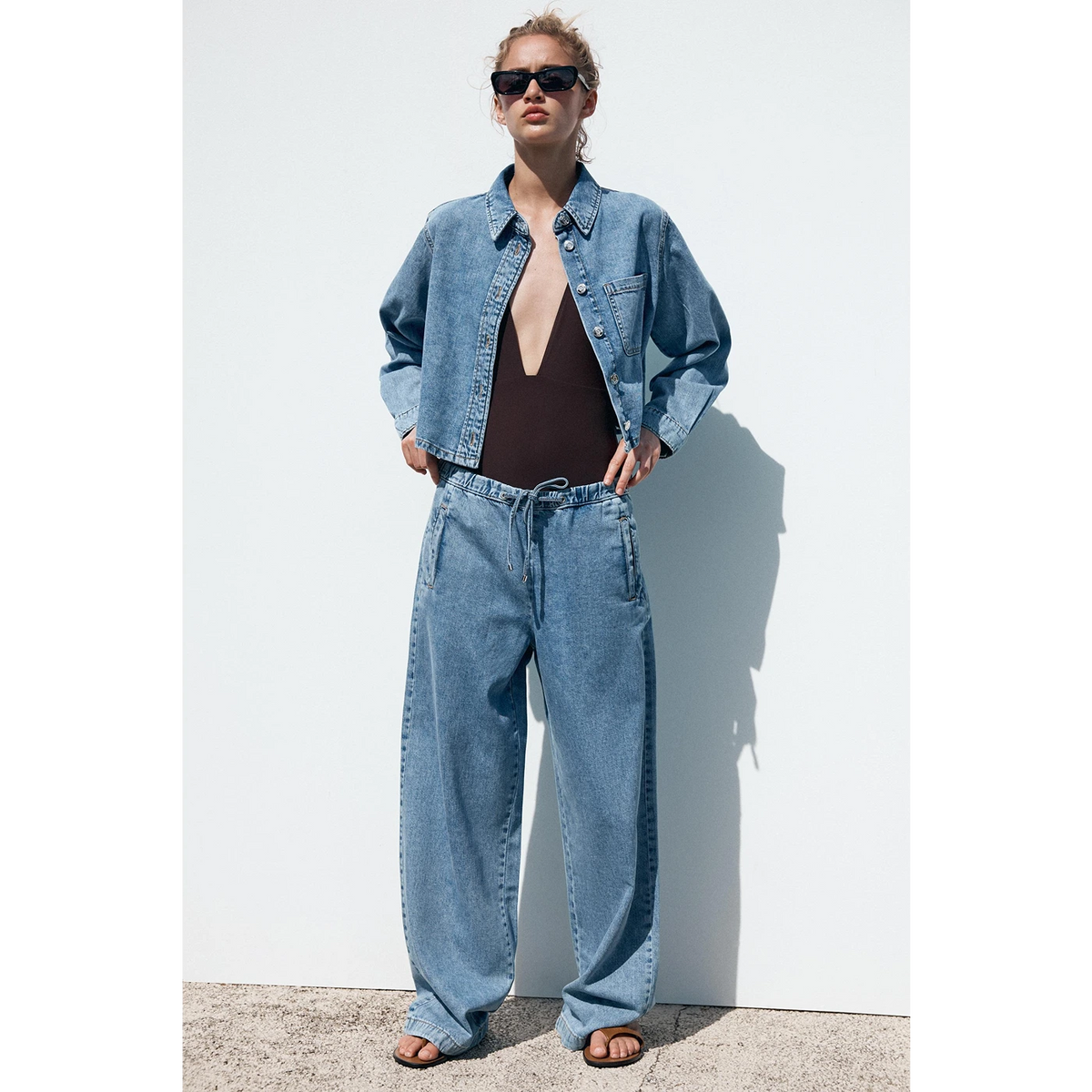 Mid Waist Wide Leg Trouser Jeans | Montivo Pakistan