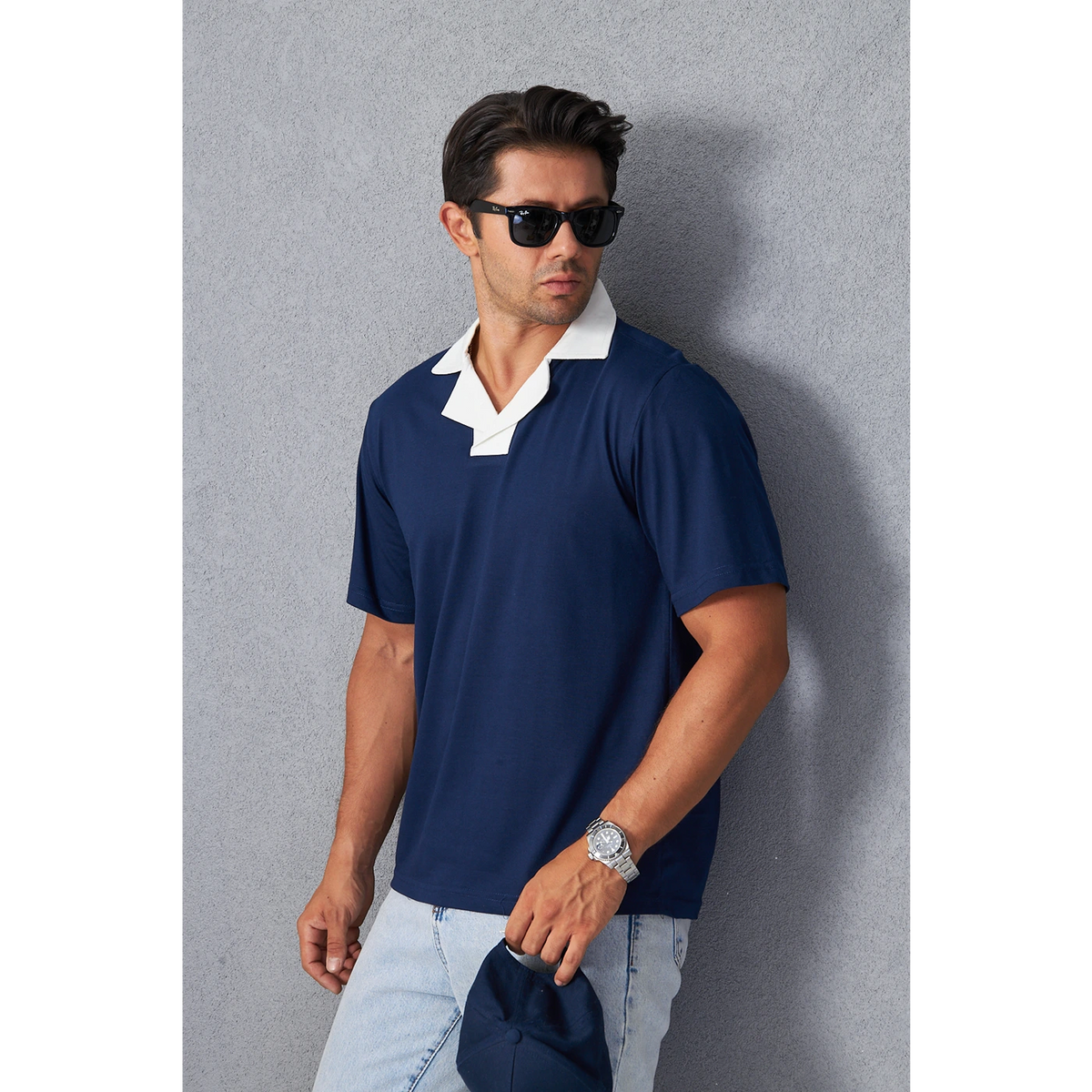 Navy Contrast Collar Regular Fit Polo | Montivo Pakistan