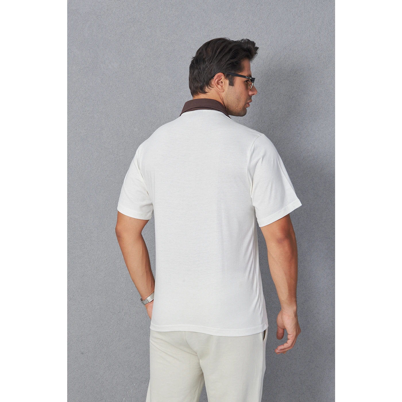 White Contrast Collar Regular Fit Polo | Montivo Pakistan