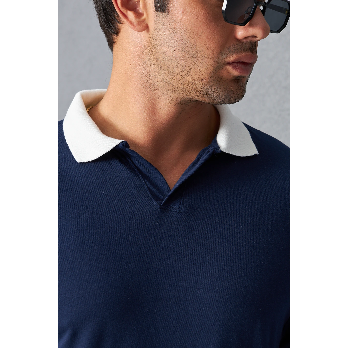 Navy V Neck Contrast Collar Polo | Montivo Pakistan