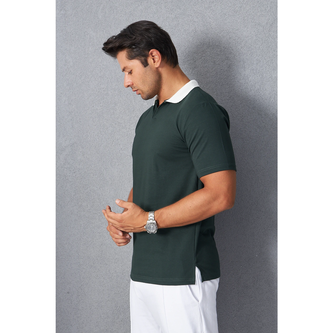 Green V Neck Contrast Collar Polo | Montivo Pakistan