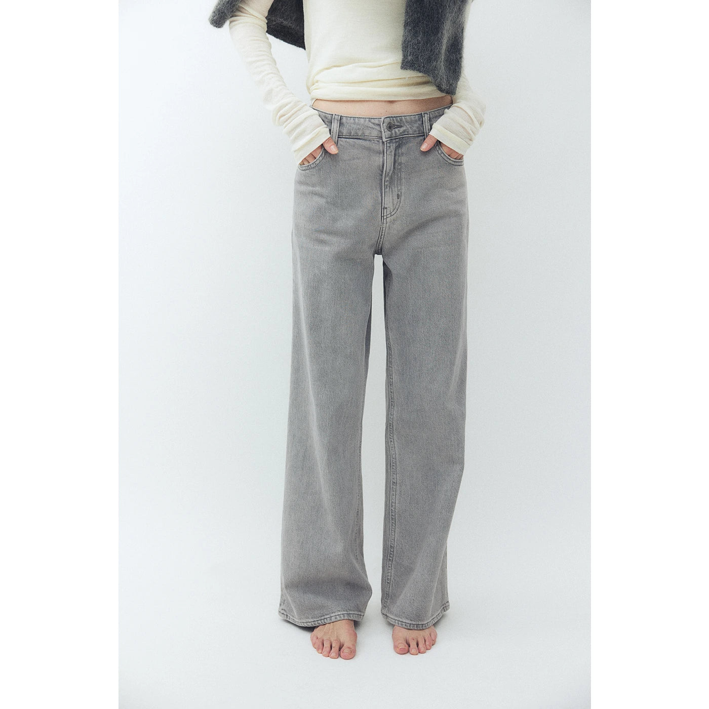 Grey Wide Leg Jeans | Montivo Pakistan