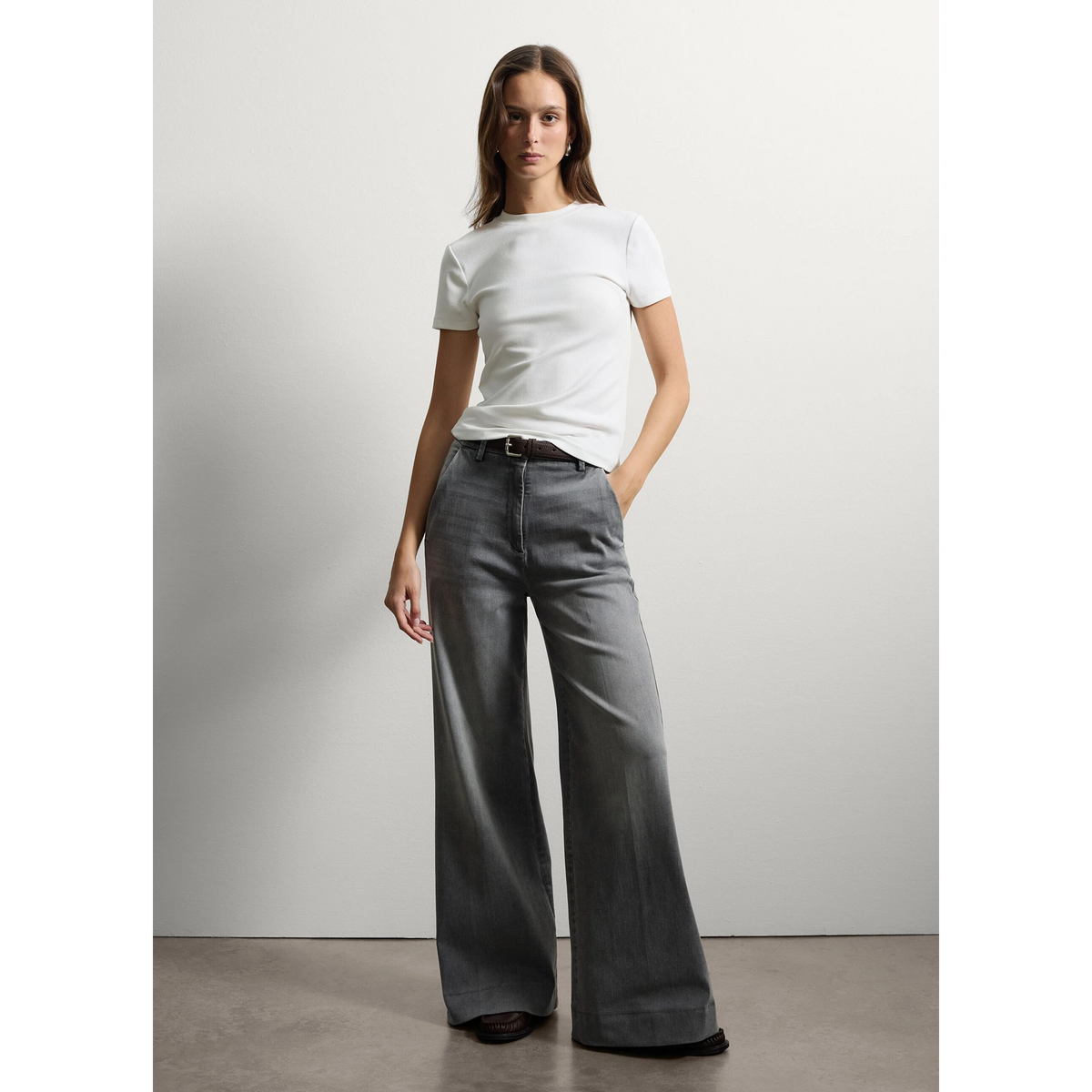 Grey Wide Leg Jeans | Montivo Pakistan