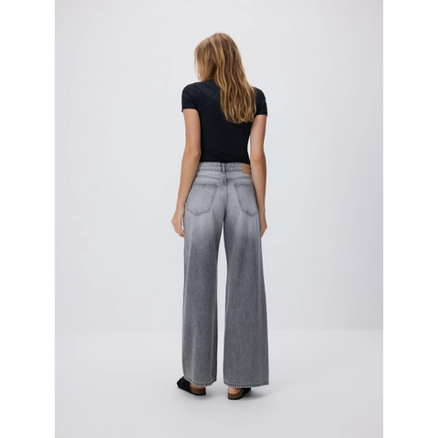 Grey Wide Leg Baggy Jeans | Montivo Pakistan