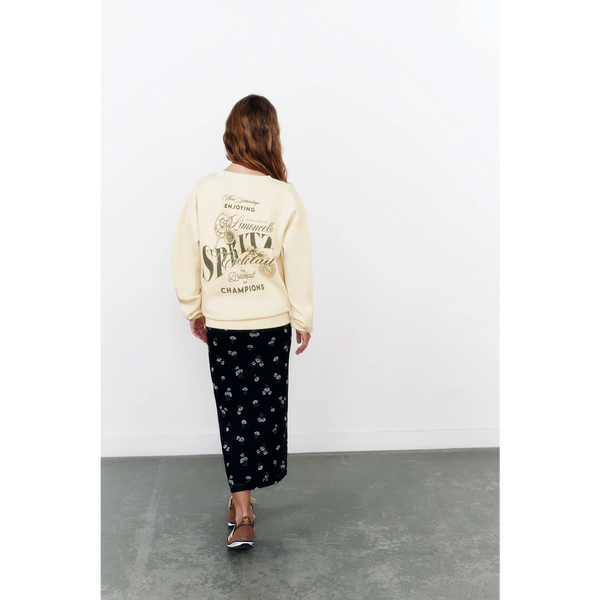 Lemon Printed Oversized Sweatshirt | Montivo Pakistan