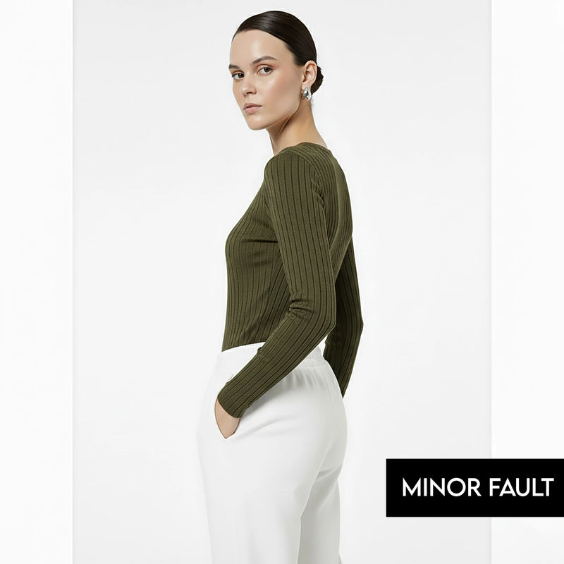(Minor Fault) Green Drop Needle Crew Neck Top | Montivo Pakistan