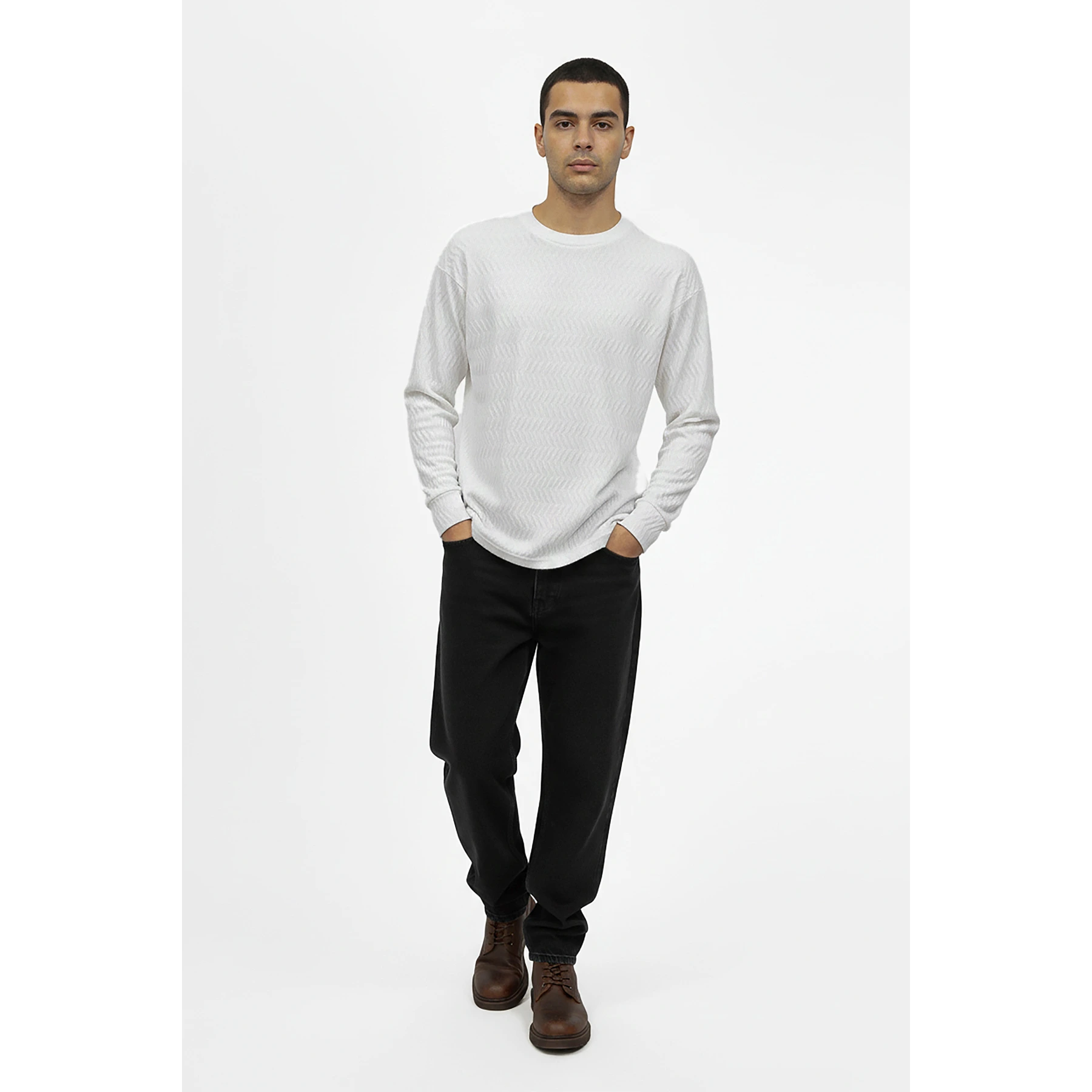 White Textured Crew Neck Jumper | Montivo Pakistan