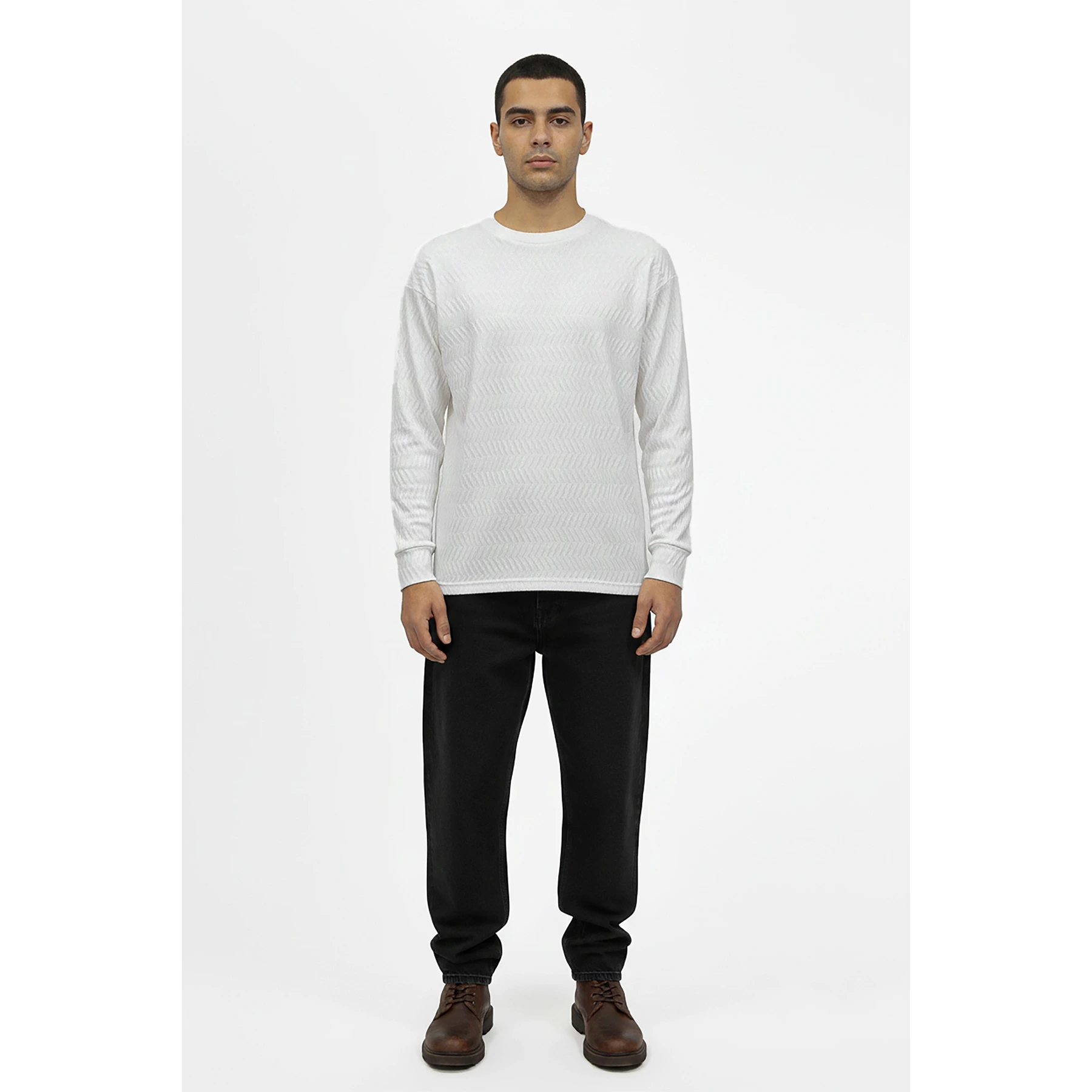 White Textured Crew Neck Jumper | Montivo Pakistan