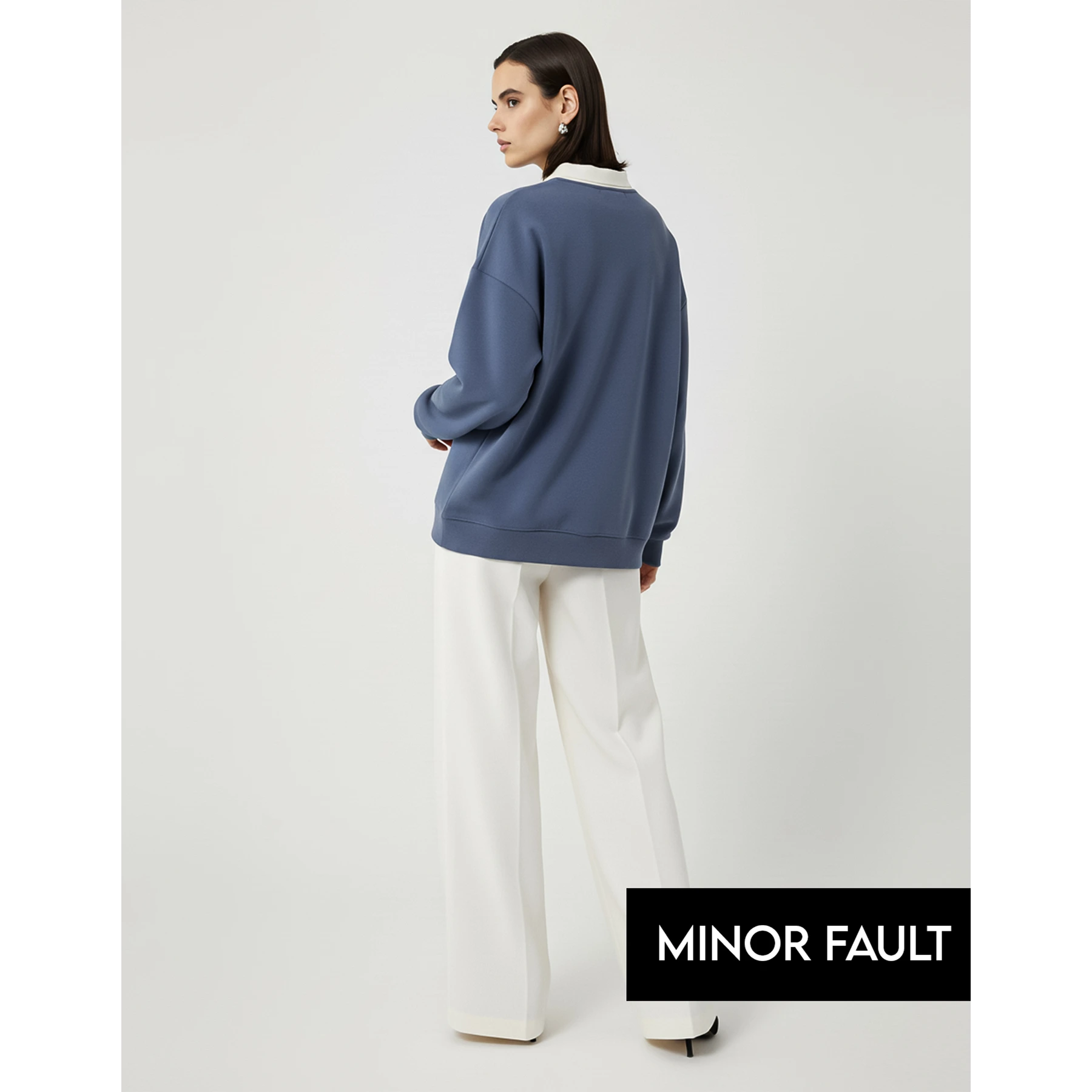 (Minor Fault) Blue Printed Collar Sweatshirt | Montivo Pakistan