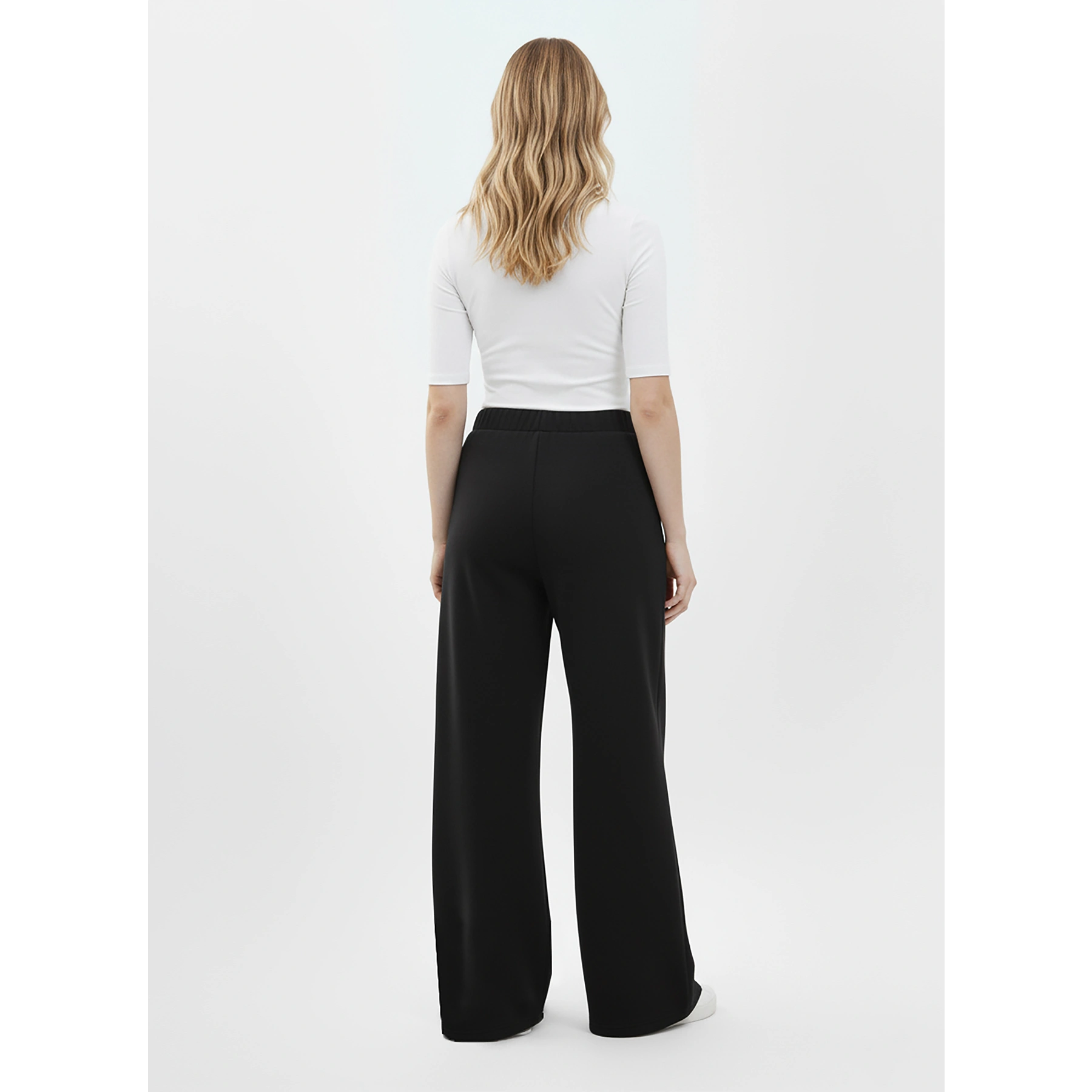 Black Front Seam Extra Wide Leg Trousers | Montivo Pakistan