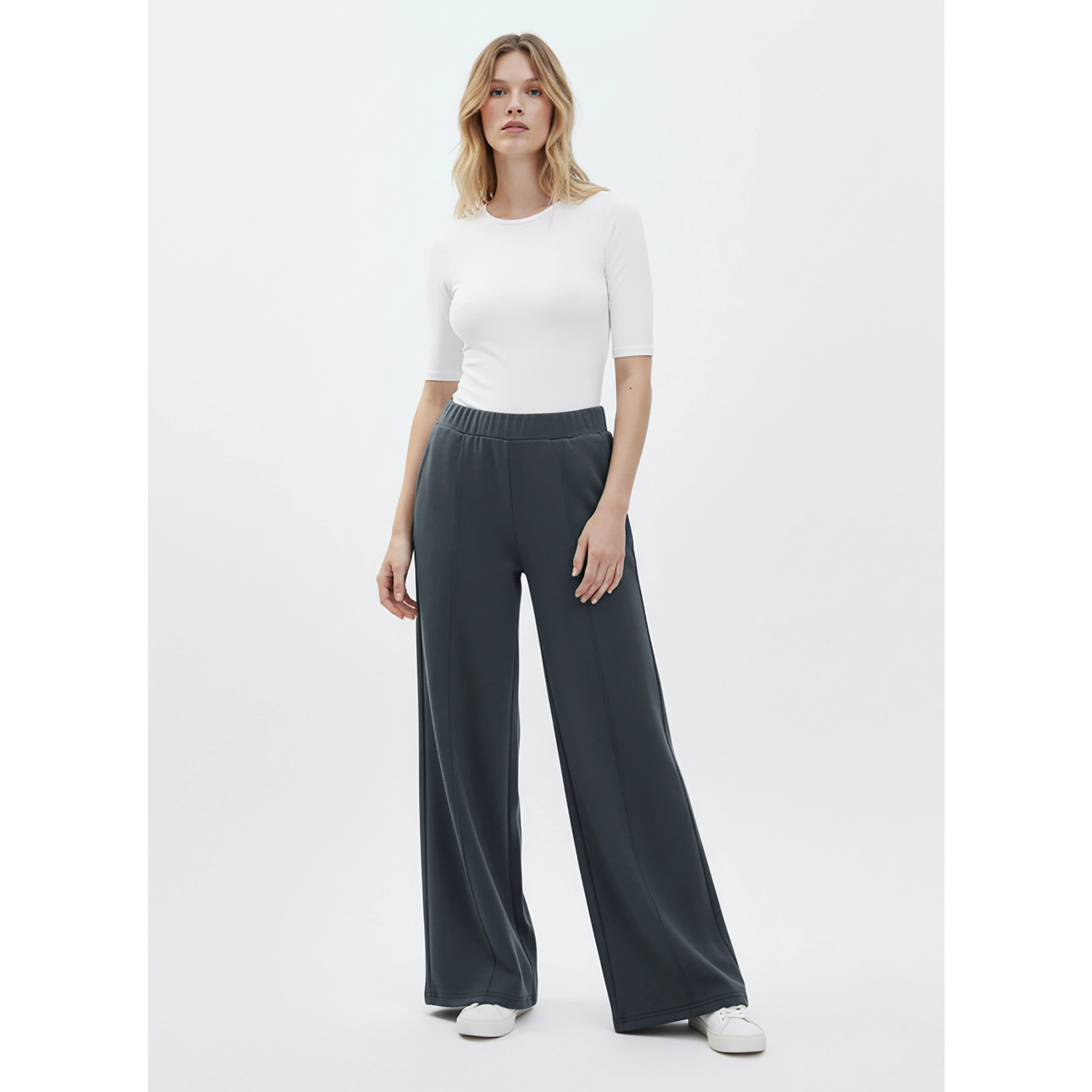 Grey Front Seam Extra Wide Leg Trousers | Montivo Pakistan