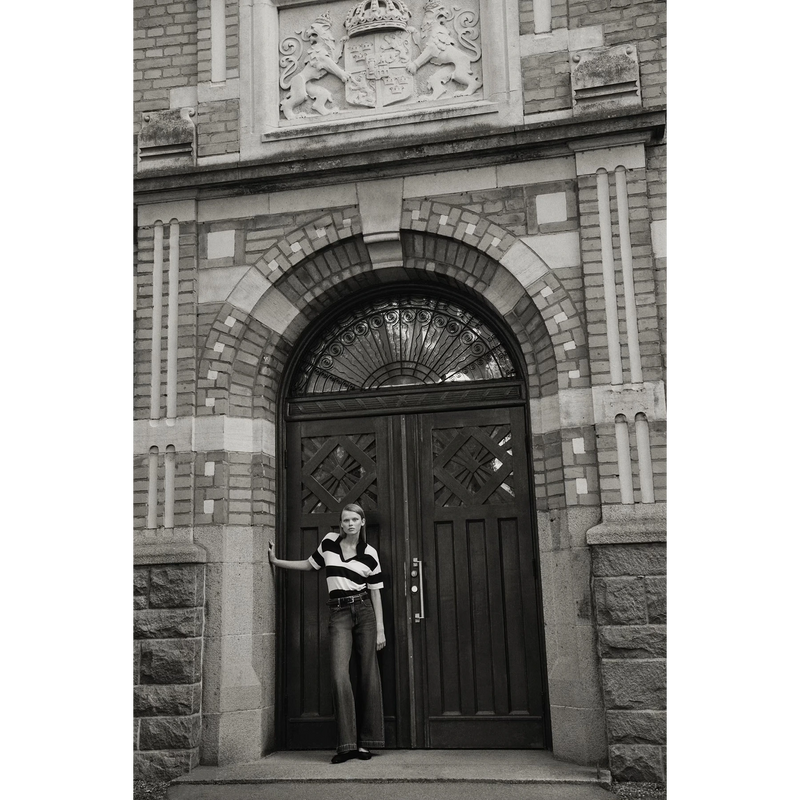 Blue High Rise Wide Leg Jeans | Montivo Pakistan