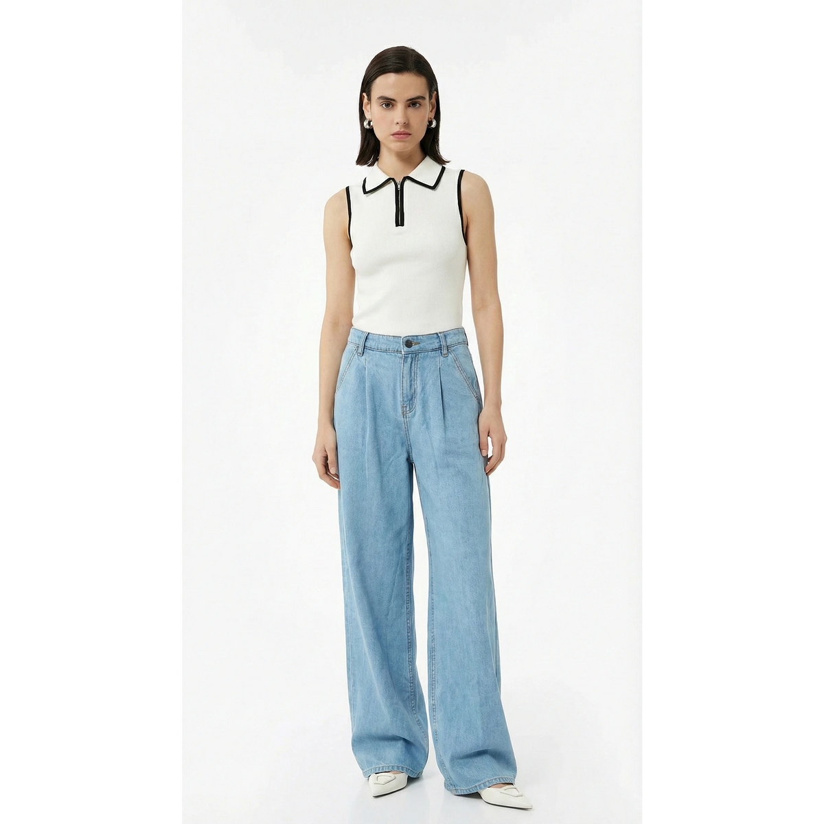 Light Blue Pleated Wide Leg Jeans | Montivo Pakistan