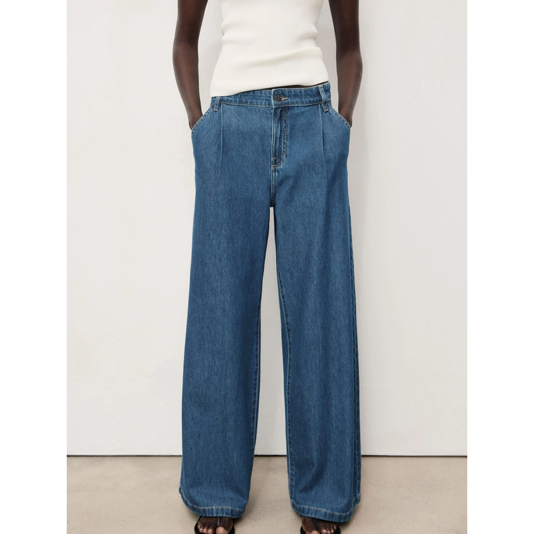 Mid Blue Pleated Wide Leg Jeans | Montivo Pakistan