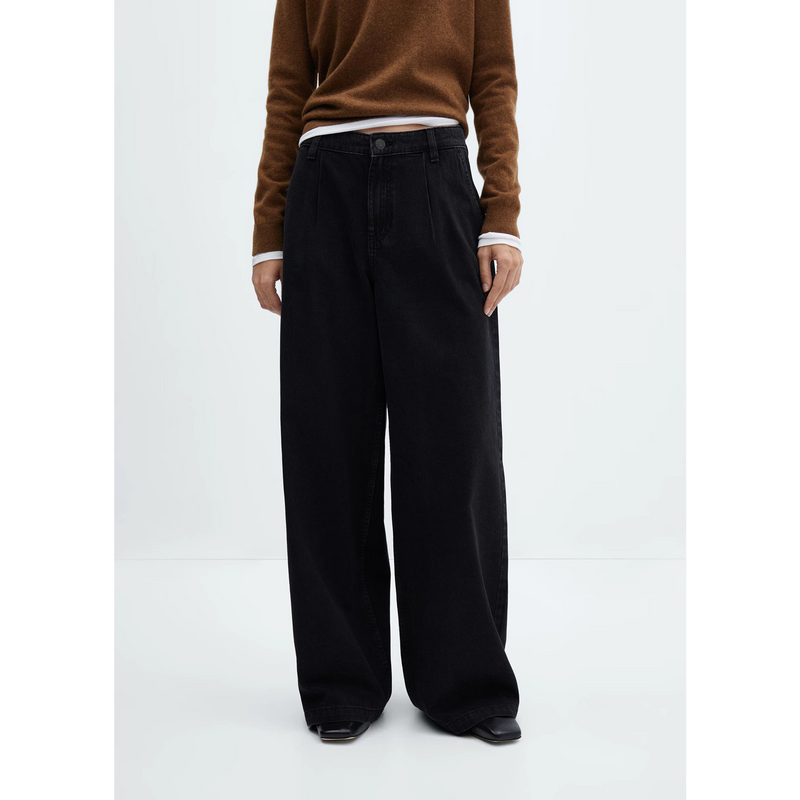 Black Pleated Wide Leg Jeans | Montivo Pakistan