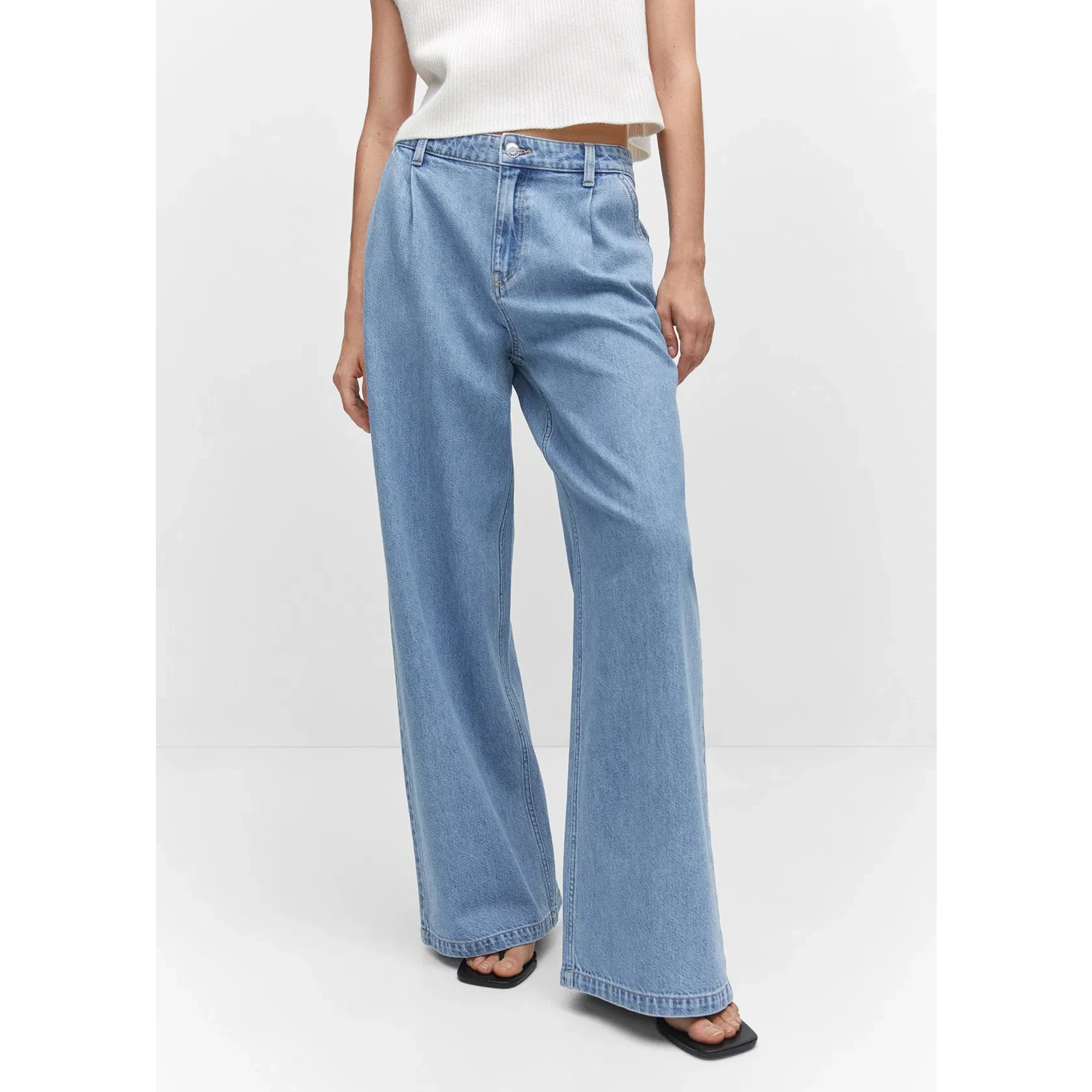 Vitange Blue Pleated Wide Leg Jeans | Montivo Pakistan